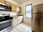 2 bedroom in Chicago IL 60660