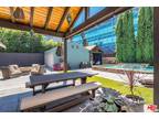 317 Huntley Dr - Houses in West Hollywood, CA