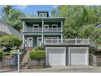 5515 S CORBETT AVE, Portland, OR 97239 Single Family Residence For Sale MLS#