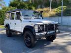 1985 Land Rover Defender