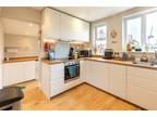 2 bedroom semi-detached house for sale in Thorn Avenue, Worcester