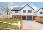 4 bedroom detached house for sale in Hailsham Road, Herstmonceux, BN27