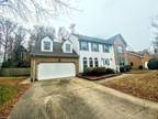 Traditional, Saleal, Single Family - Chesapeake, VA 1214 Lake Point Dr