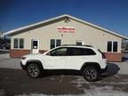 2020 Jeep Cherokee White, 67K miles