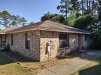 Residential Attached - Pensacola, FL 6109 Lake Joanne Dr