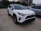 2024 Toyota RAV4 Silver, new