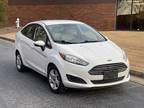 2015 Ford Fiesta SE Sedan SEDAN 4-DR