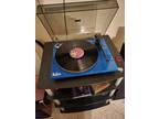 Pro-ject essentials turntable Beatles Sgt Pepper's edition