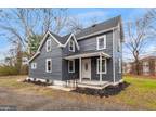 201 Green St, Edgewater Park, NJ 08010