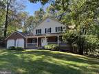 160 Oak Hills Dr, Hanover, PA 17331