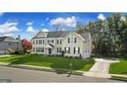 1846 Viola Ln, Hellertown, PA 18055