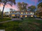 1261 University Dr, Yardley, PA 19067