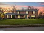 1680 Deerfield, Norristown, PA 19403