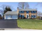 621 Tanglewood Dr, Sykesville, MD 21784