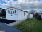 5152 Stone Terrace Dr, Whitehall, PA 18052