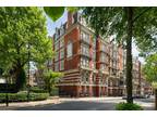 3 bedroom flat for sale in Campden Hill Court, Campden Hill Road, London, W8