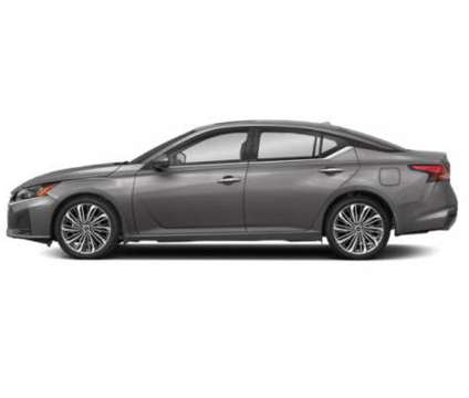 2024 Nissan Altima 2.5 SL is a Black 2024 Nissan Altima 2.5 Trim Car for Sale in Southaven MS