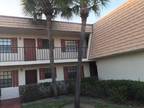 Condo/Coop - Greenacres, FL 4664 Oak Terrace Dr