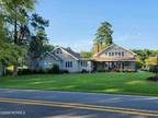 1612 LAKESHORE DR, Lake Waccamaw, NC 28450 Single Family Residence For Sale MLS#
