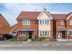4 bedroom detached house for sale in Sunflower Street, Worthing
