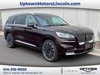 2023 Lincoln Aviator Red, 15 miles