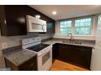 3901 Golf Tee Ct #202, Fairfax, VA 22033