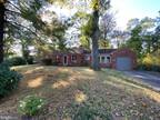 483 Linton Hill Rd, Newtown, PA 18940