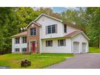 5125 Hickory Ln, East Stroudsburg, PA 18302