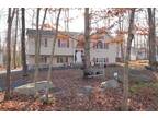 1216 Hunters Woods Dr, East Stroudsburg, PA 18301