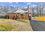 124 Spruce Ln, Annapolis, MD 21403