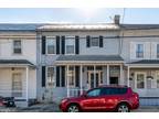 34 S York St, Etters, PA 17319