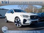 2024 Volvo XC60 Recharge T8 Plus Dark Theme