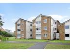2 bedroom flat for sale in Nayland Road, North Colchester, CO4
