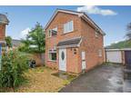 3 bedroom detached house for sale in Brookfield Walk, Clevedon, BS21