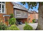 2 bedroom mews house for sale in St Thomas Park, Lymington, SO41 - 35648335 on