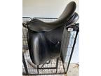 19â County Perfection Dressage Saddle WXW