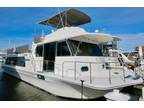 2001 Harbor Master 520 Boat for Sale