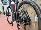Canyon Ultimate CF SL Disc 8.0 Di2 2021 with Power Meter