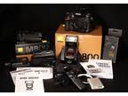 Nikon D800: Low shutter count 18613 - Battery pack and SB 800 Flash - Mint cond.