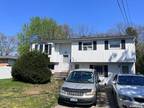 Bay Shore, Suffolk County, NY House for sale Property ID: 416408262