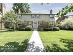 Colonial, Single Family - Grosse Pointe Park, MI 814 Harcourt Rd