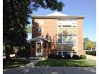 Flat - ELMHURST, IL 282 N Oaklawn Ave #2