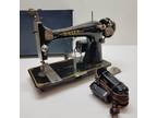 Vintage Singer Sewing Machine K573091
