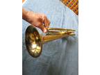 Vintage Frank Holton Collegiate Trumpet & Case Elkhart Wis USA 367794 TrumpetA