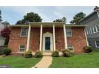 709 Cornell St #B, Fredericksburg, VA 22401