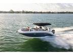 2023 Hurricane Sun Deck 2600 OB