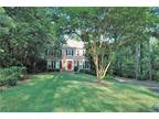 Single Family Residence, Traditional - Marietta, GA 4384 Ivywood Dr