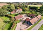 6 bedroom detached house for sale in Cornish Hall End, Esinteraction