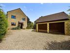 4 bedroom detached house for sale in Little Milton, Oxfordshire
