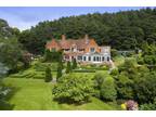 5 bedroom detached house for sale in Hookwood Park, Limpsfield, Oxted, Surrey
